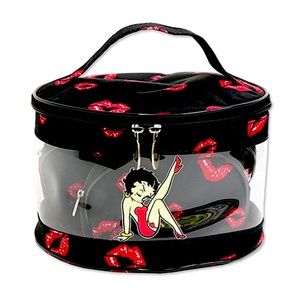 3-piece Betty Boop make up bag set